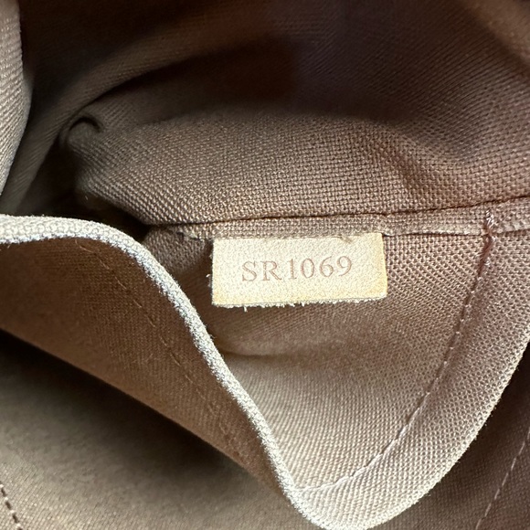 Louis Vuitton Monogram Canvas Palermo PM Tote Shoulder Bag - Picture 17 of 17